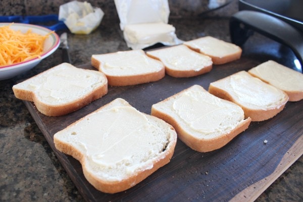 Gluten Free Jalapeño Popper Grilled Cheese Recipe