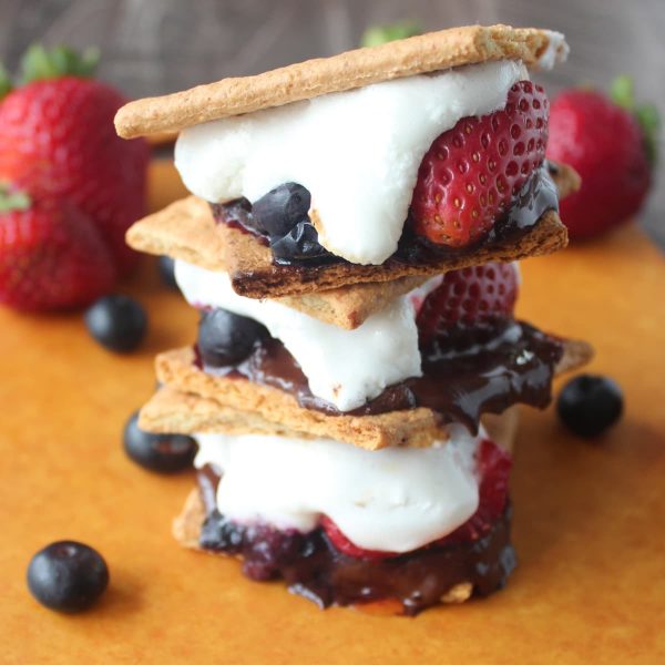 Grilled Berry S'Mores Recipe
