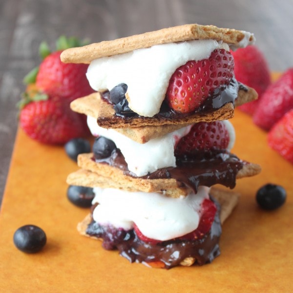 Grilled Berry S'Mores Recipe