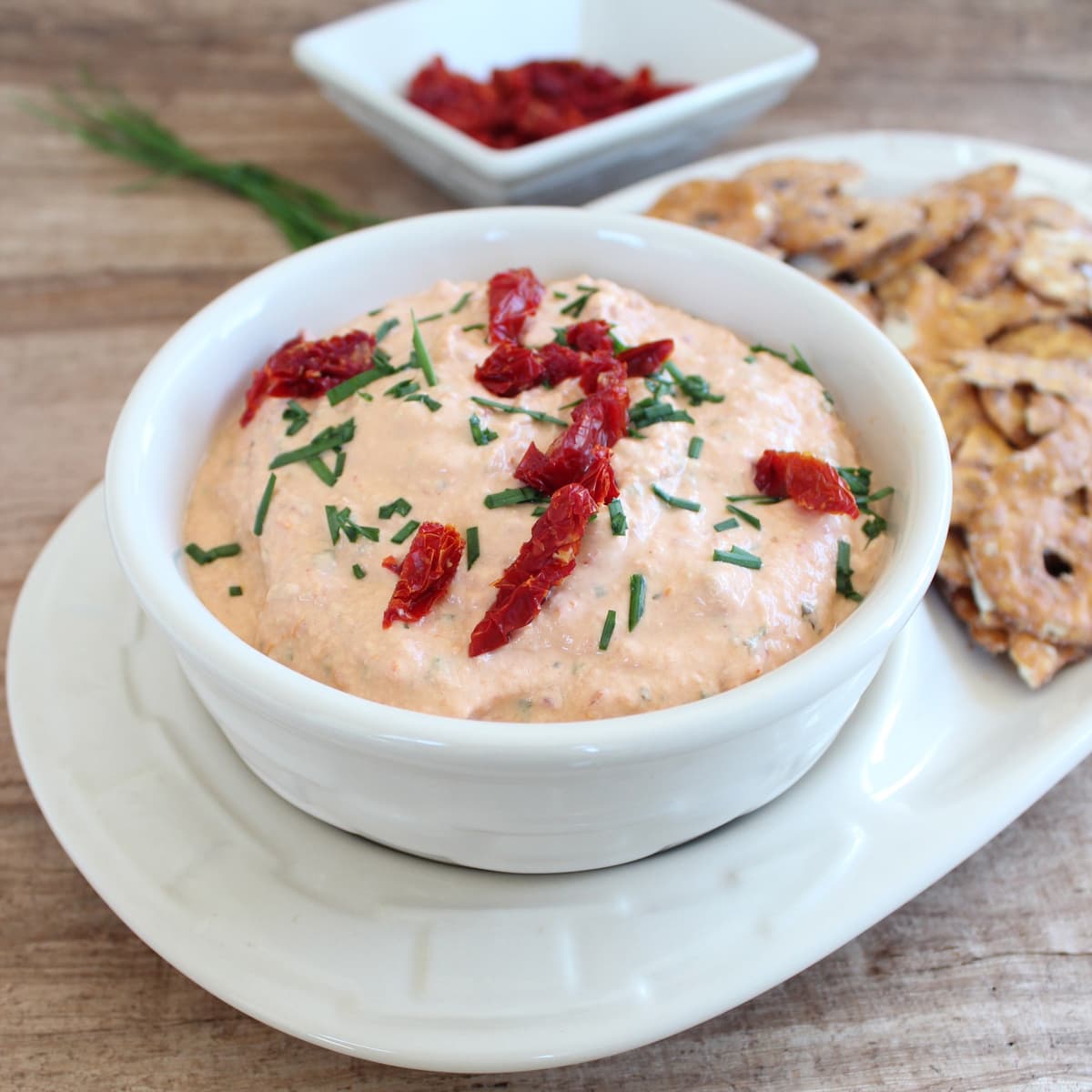 Tomato Basil Dip