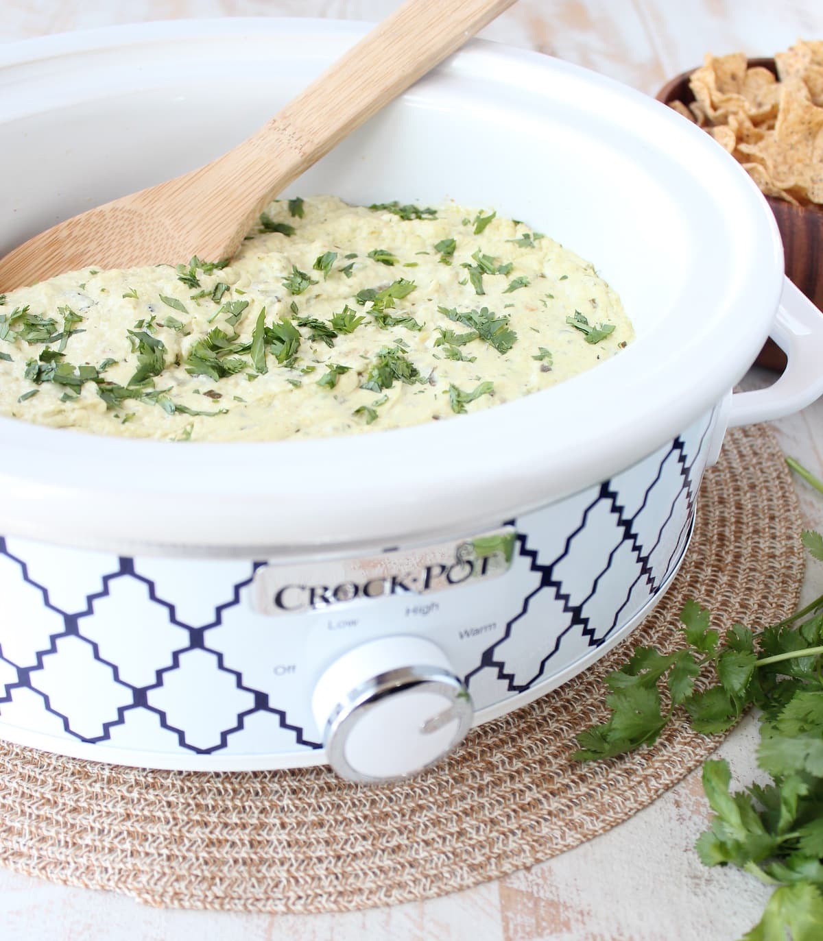 Crock-Pot 2.5-Quart Mini Casserole Crock Slow Cooker, White/Blue