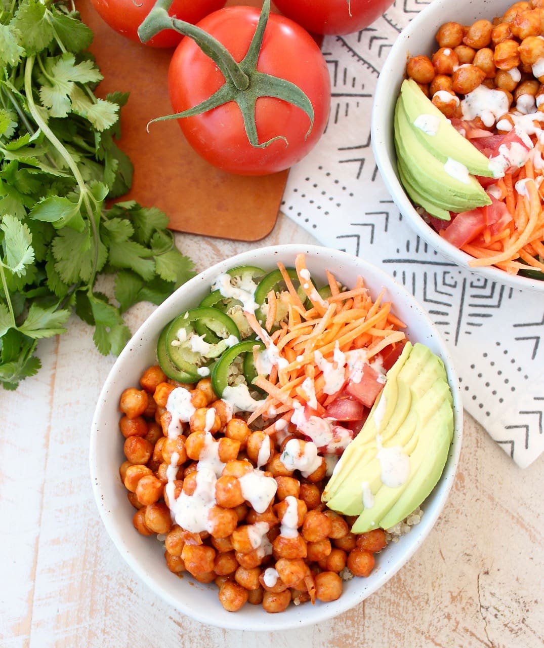 Vegan Buddha Bowl with Chickpeas - Elavegan