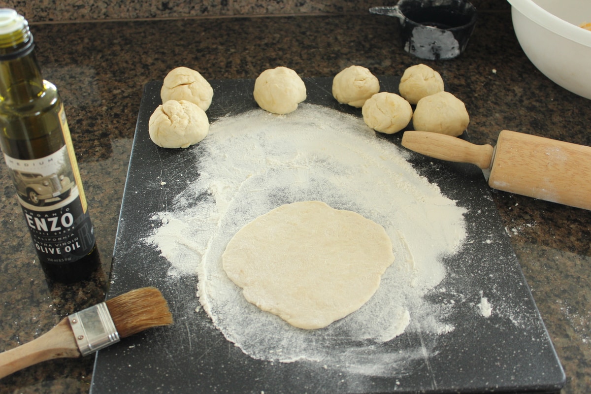 Thai Pan Fried Roti Bread Recipe 