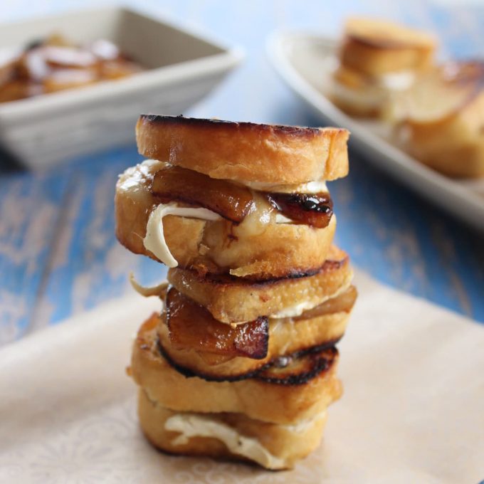 Caramelized Pear and Brie Grilled Cheese Recipe