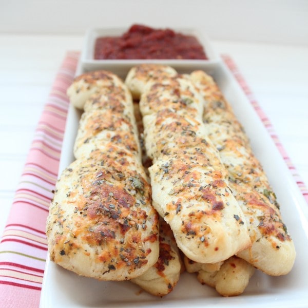 Homemade Garlic Cheese Breadsticks