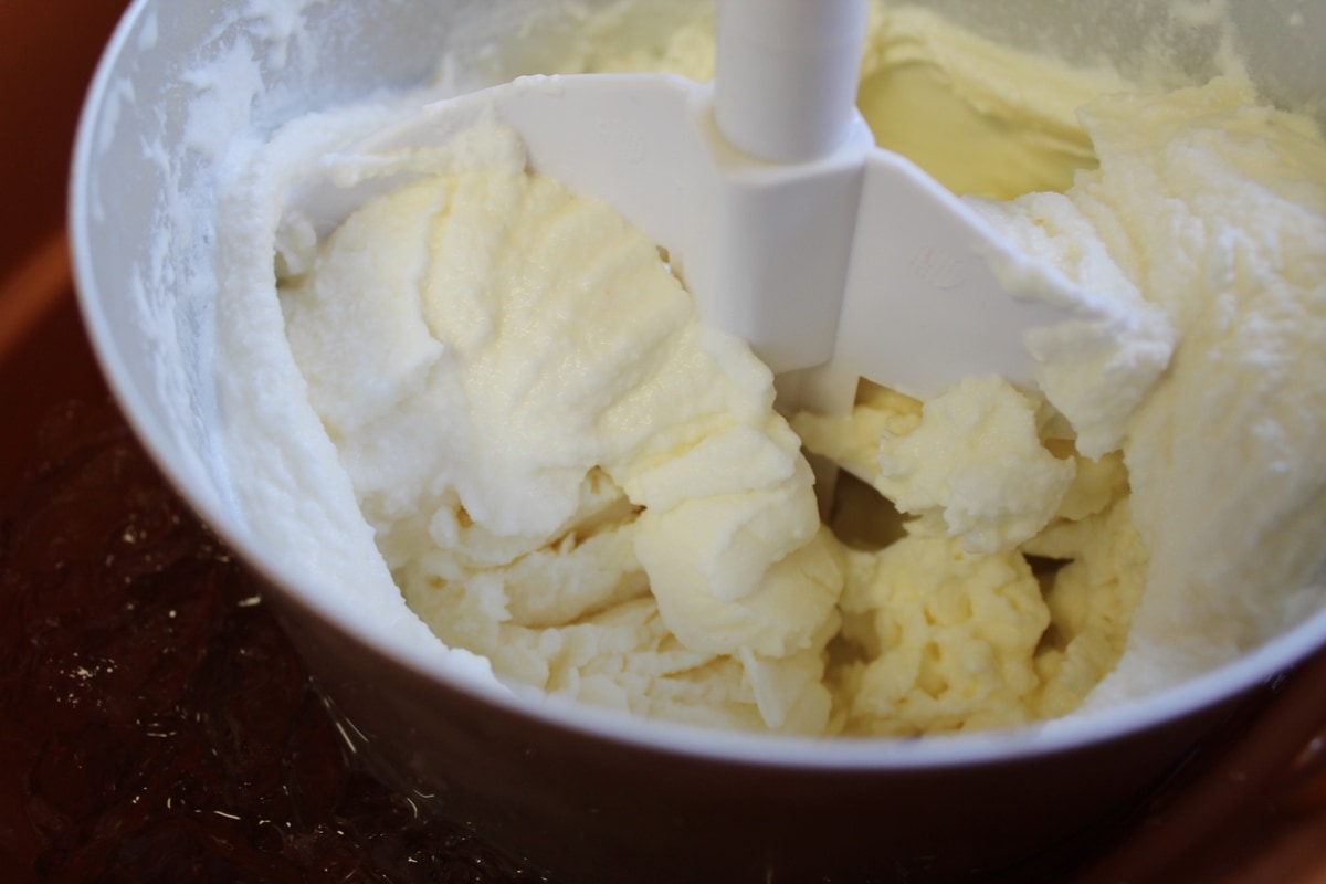 Old-Fashioned Homemade Ice Cream