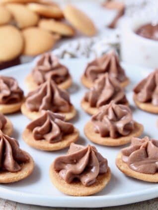 Nutella cheesecake bites on plate