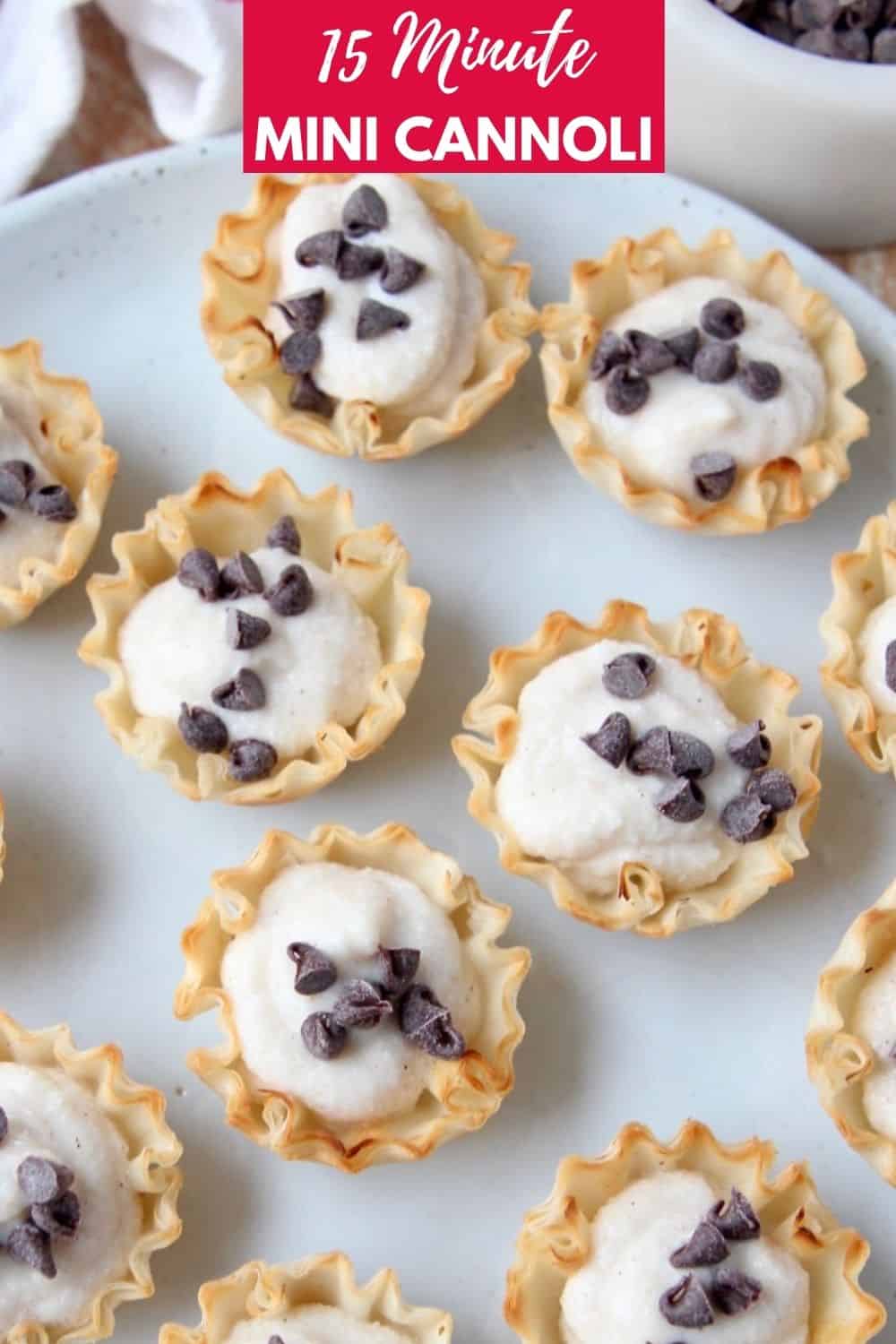 Mini Cannoli Cream Pastry Cups