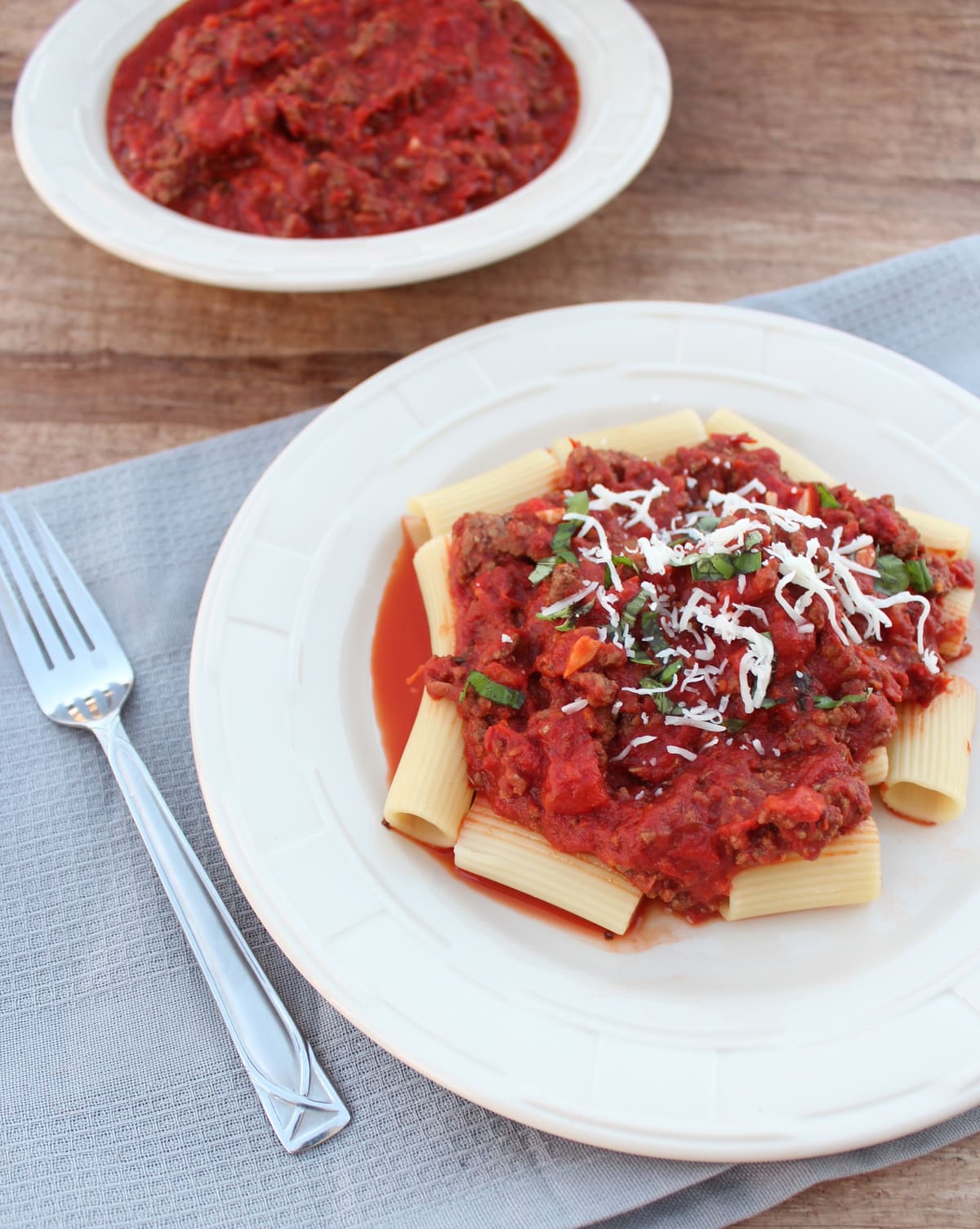 roasted tomato bolognese sauce