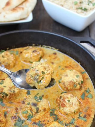 Chicken Curry Meatballs in Vindaloo Sauce