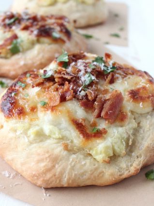 Mashed Potato & Bacon Pizza