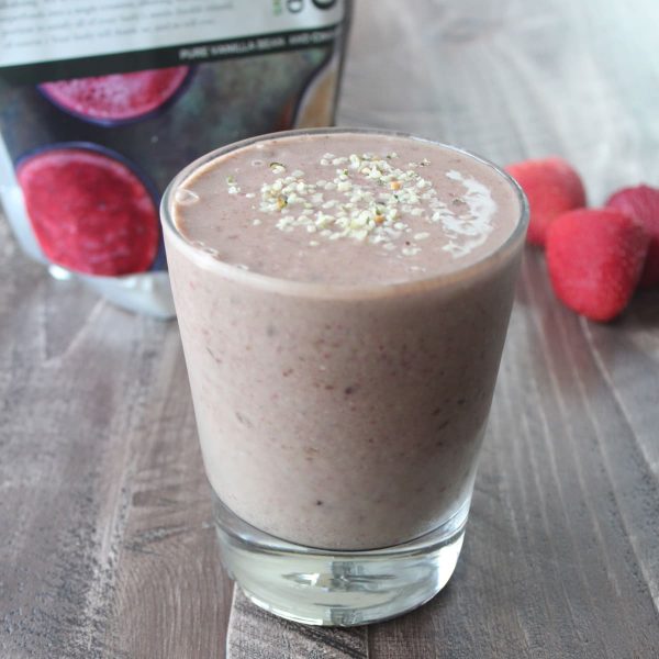 Energy Boosting Berry Banana Smoothie Recipe