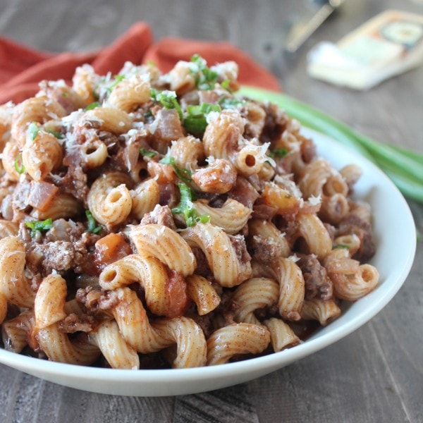 One Pot Mediterranean Spiced Beef and Macaroni