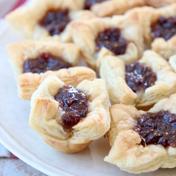 Baked Brie Puff Pastry Bites Recipe