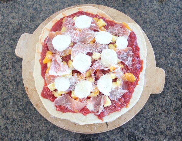 Hawaiian Pizza with Sriracha Pizza Sauce Recipe