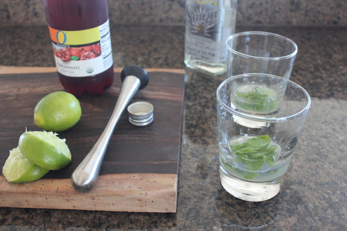 Pomegranate Mint Margarita Recipe