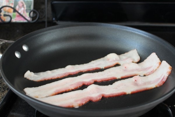 Pesto Bacon and Egg Breakfast Sandwich Recipe