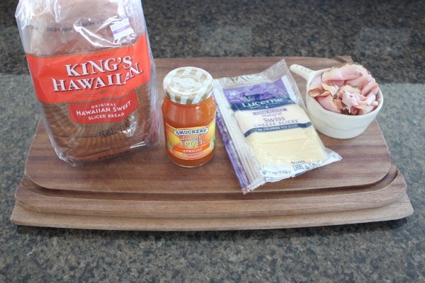 Apricot Ham and Cheese Sandwich Ingredients