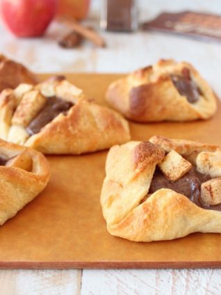 Apple Cinnamon Cream Cheese Pastries