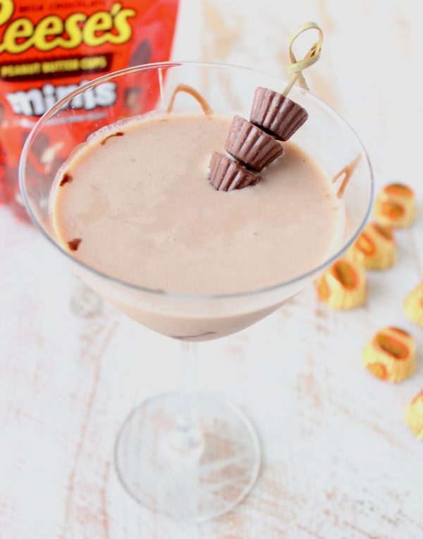 Reese's Peanut Butter Cup Martini Recipe