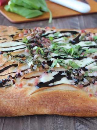 Pancetta Pear Pizza Recipe