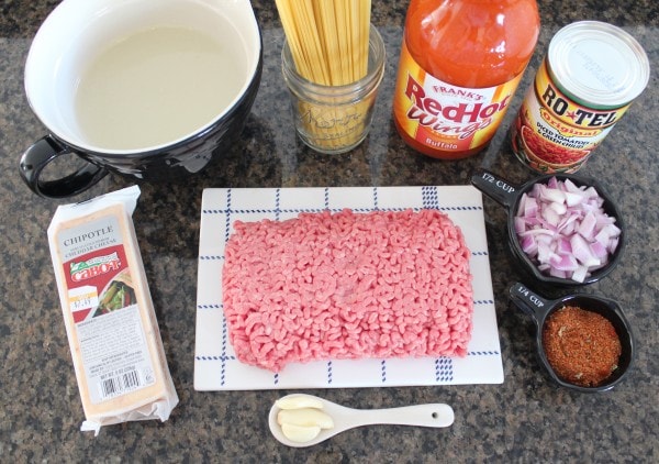 One Pot Buffalo Taco Spaghetti Recipe Ingredients