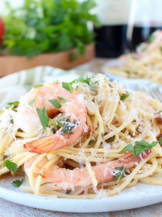 One Pot Tuscan Shrimp Scampi Pasta Recipe