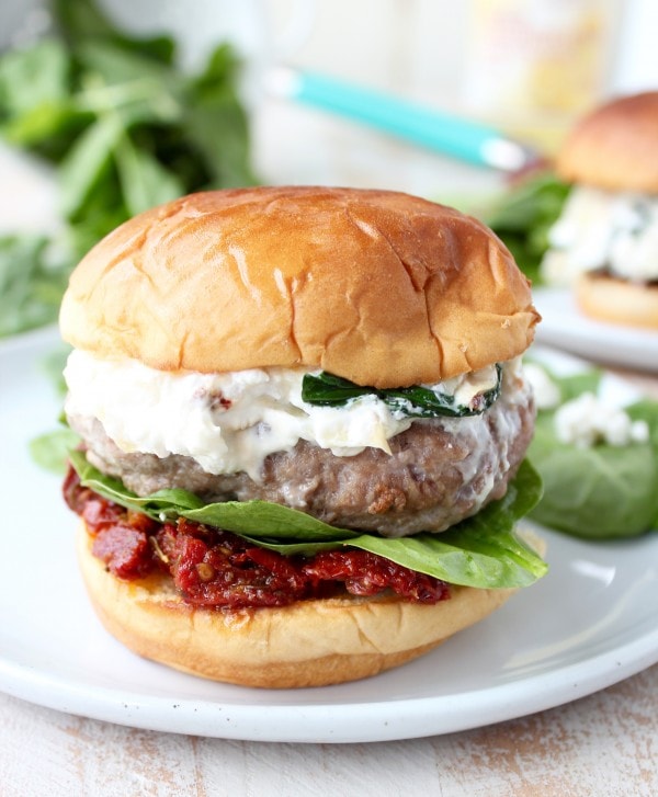 Healthy Spinach Artichoke Dip Turkey Burgers