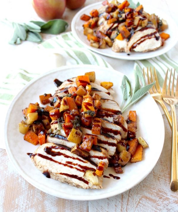 Butternut Squash Apple Bruschetta tops balsamic grilled chicken in this delicious grilled bruschetta chicken recipe, made in only 29 minutes!