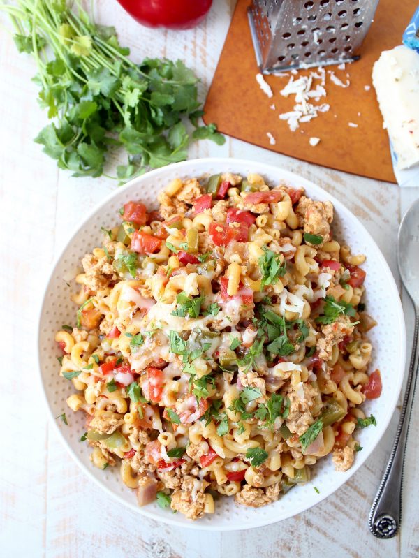 In one pot and only 29 minutes, prepare a delicious chicken fajita pasta dish that will easily become a weeknight family favorite! 