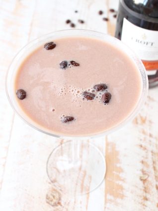 This easy coffee martini recipe combines port wine, cold brew coffee & Irish cream for a simple 3 ingredient drink, perfect as an after dinner cocktail!