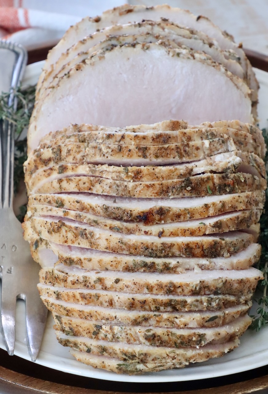 sliced turkey breast on a plate