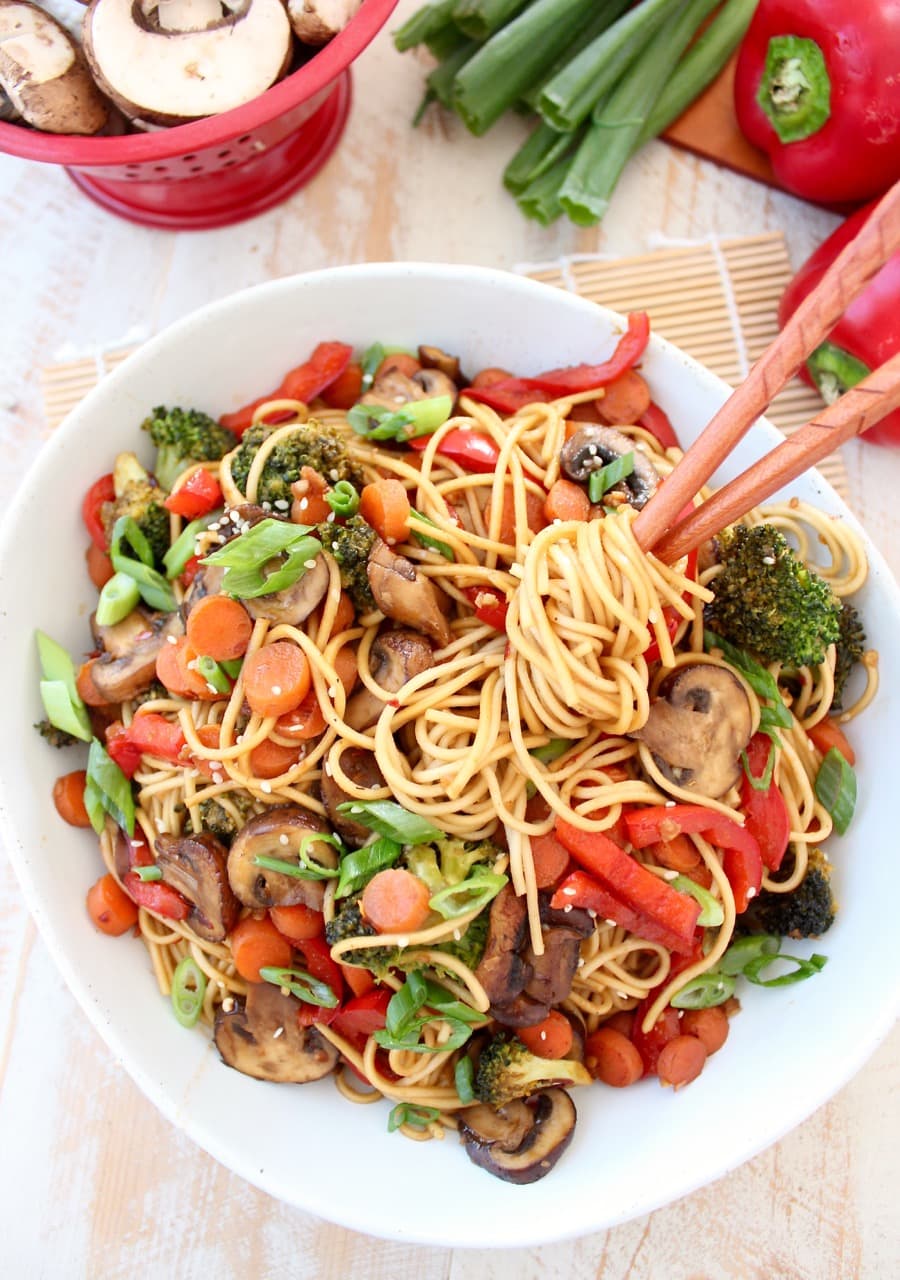 Chinese Noodles and General Tso Sauce