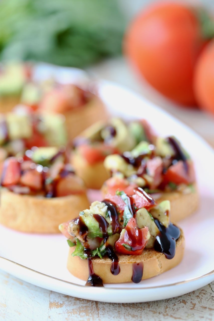 Avocado Tomato Bruschetta with Balsamic Reduction