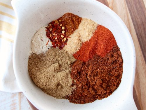 Homemade Chili Seasoning Mix • Tastythin