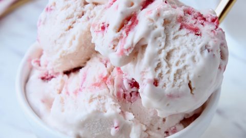 Strawberry ice cream without machine sale