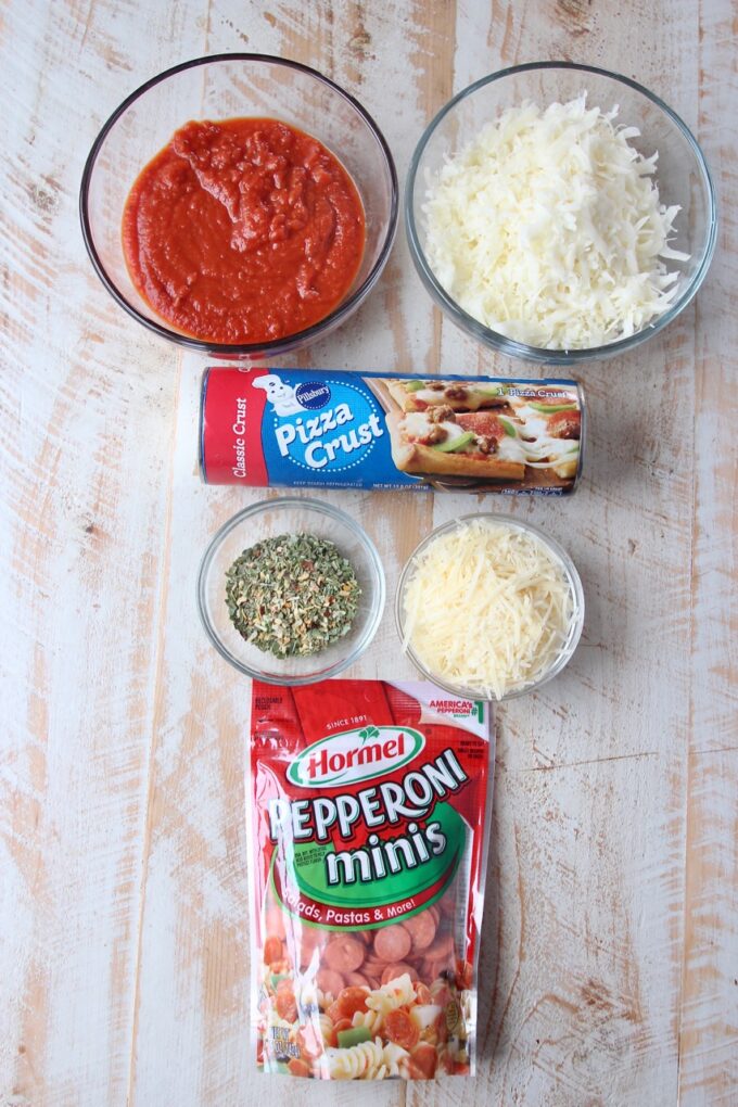ingredients for pizza rolls