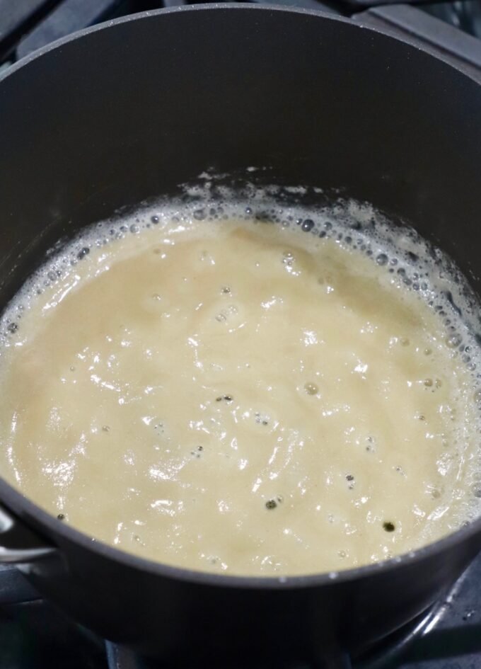 a prepared roux in a saucepan