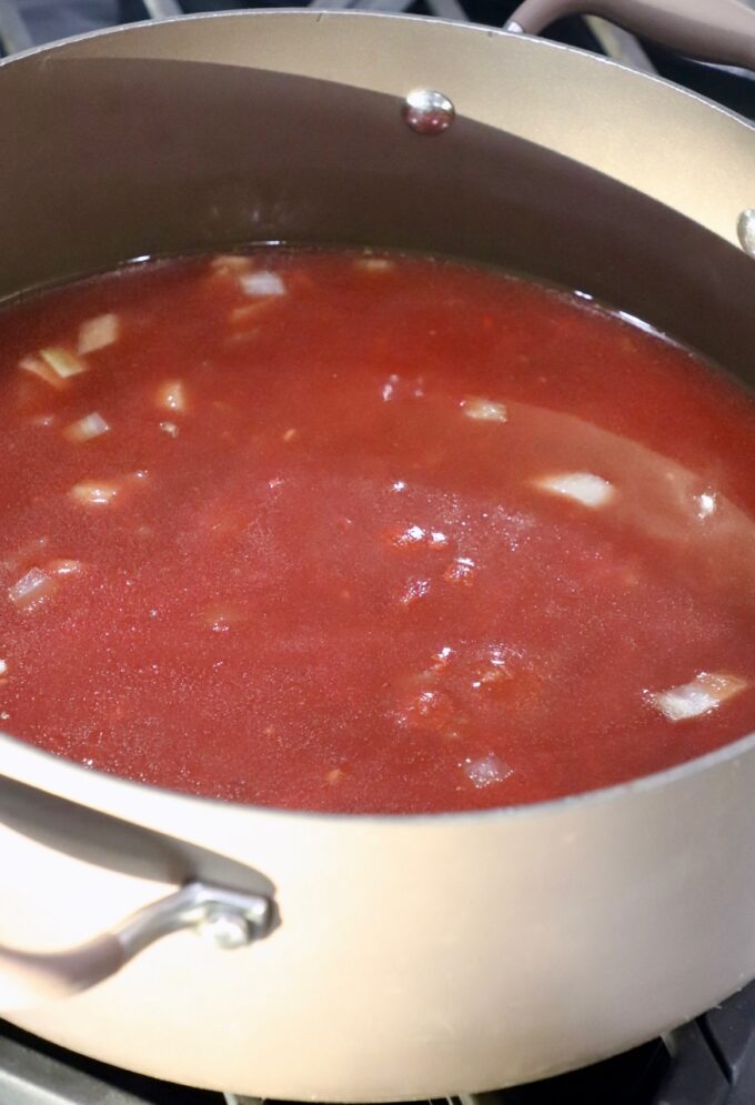 tomato sauce in large pot on the stove