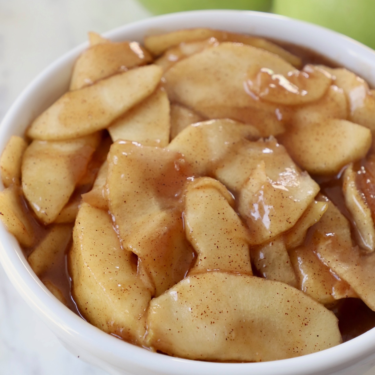 Easy Apple Pie (Vegan and Gluten Free Substitutions) - Spoonful of Flavor
