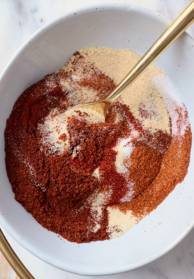 Chicken Wing Seasoning Recipe (Wing Dry Rub)