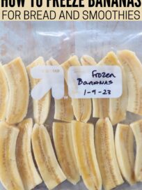 quartered bananas in plastic zipper bag