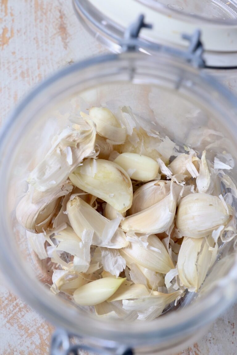 How To Peel Garlic (3 Fast & Easy Methods)