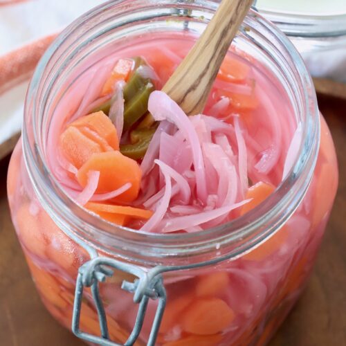 Mexican Pickled Vegetables (Escabeche)