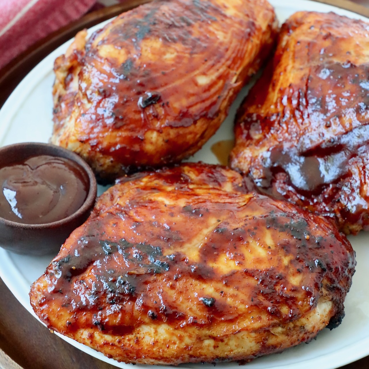 Grilled chicken clearance with bbq sauce