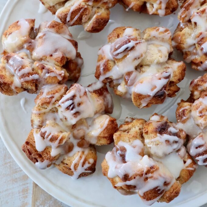 Easy Pull Apart Cinnamon Rolls Easy pull apart cinnamon rolls