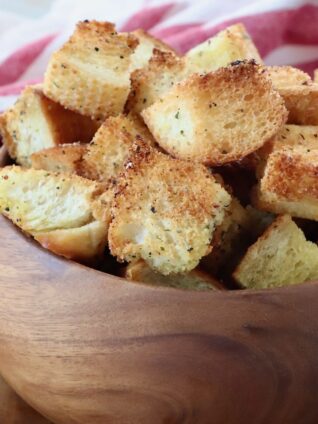 croutons in wood bowl