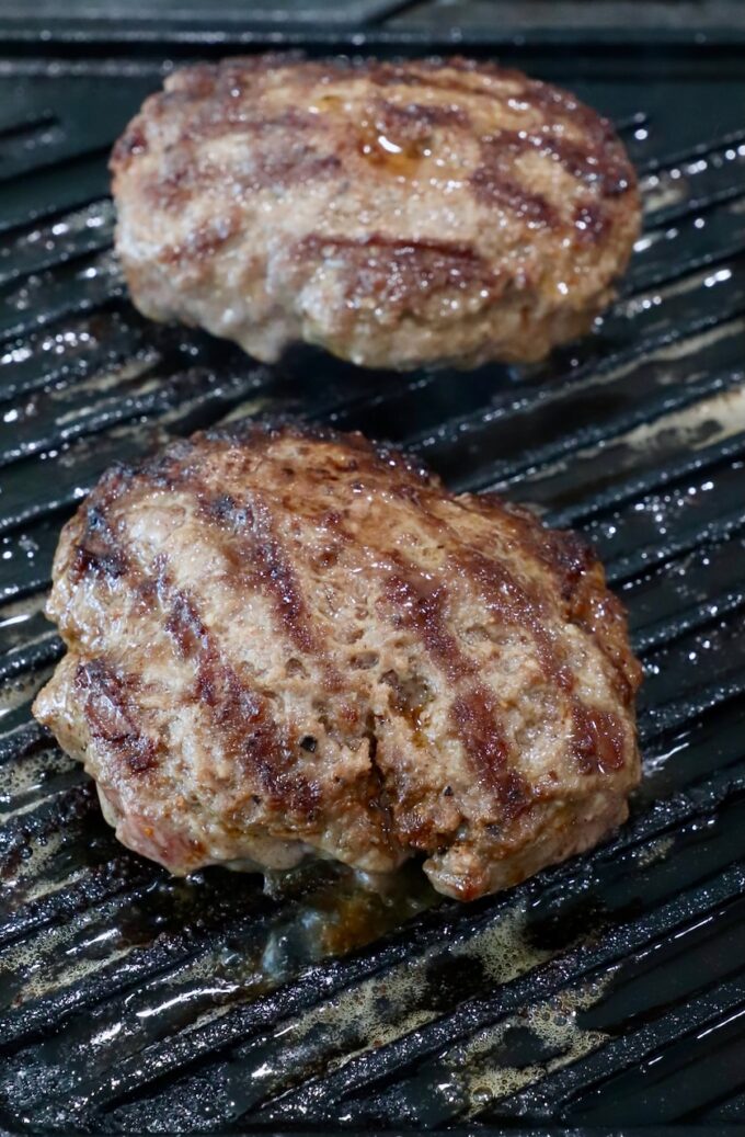 grilled burgers on grill pan
