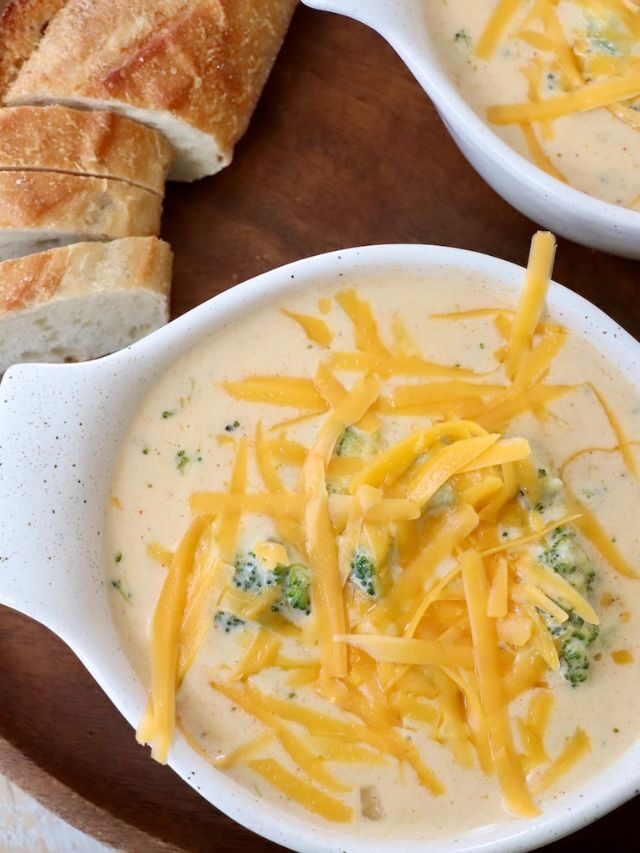 Creamy Broccoli Cheddar Soup