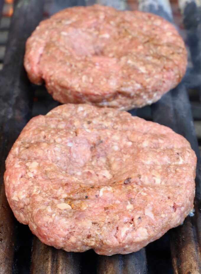 burger patties on grill